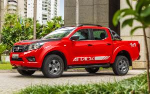 Nissan Frontier Attack 2018 года